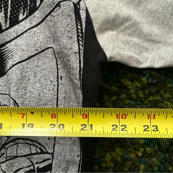 Marvel Haselson 2019 Spiderman Lightweight Sweater (fits L) - Picture 6 of 7